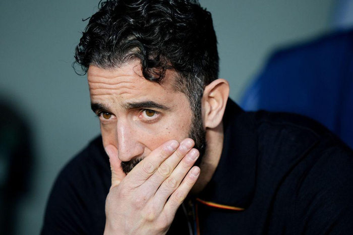 曼联锁定新帅首选！奥地利名帅成头号目标，弗莱彻只是临时过渡|水晶宫|阿莫林|格拉斯纳|切尔西|马雷斯卡_新浪体育_新浪新闻